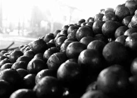 كرات طحن احترافية مقاس 35 مم - 110 مم لتقليل الحجم الأمثل لكرات الحديد الزهر